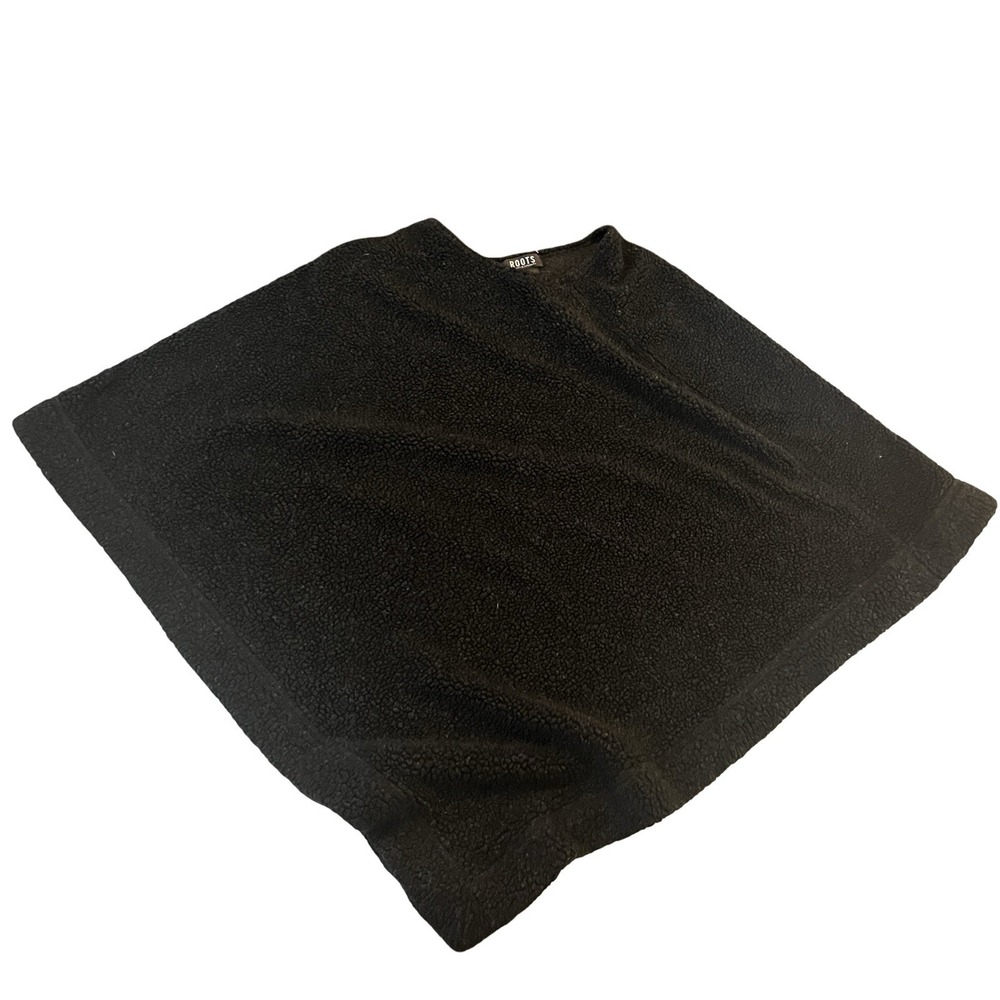 VTG Roots One Size Poncho Dark Gray Acrylic Thick Sherpa Cozy